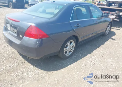2007 Honda Accord 2.4 Ex z USA, uszkodzony, nr VIN 1HGCM56837A074983